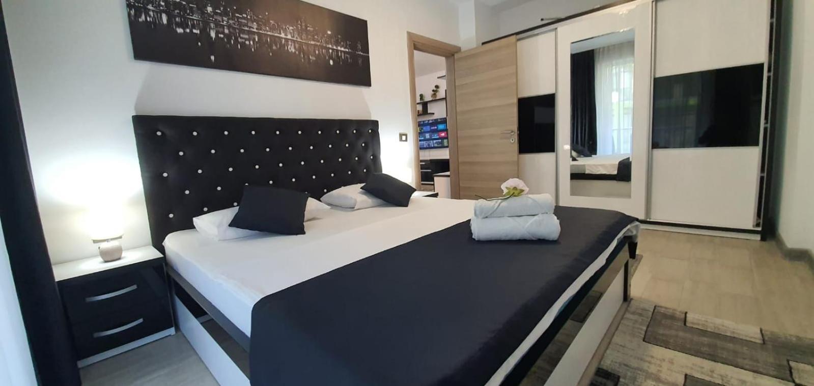 Alezzi Luxury Apartment Spa Resort Piscina Incalzita Sauna Parking Năvodari Екстериор снимка