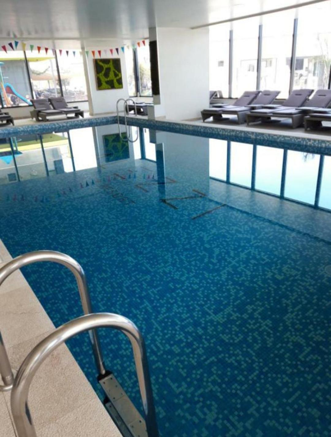 Alezzi Luxury Apartment Spa Resort Piscina Incalzita Sauna Parking Năvodari Екстериор снимка