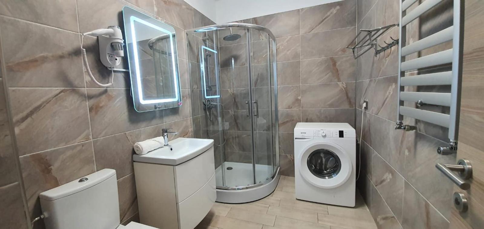 Alezzi Luxury Apartment Spa Resort Piscina Incalzita Sauna Parking Năvodari Екстериор снимка