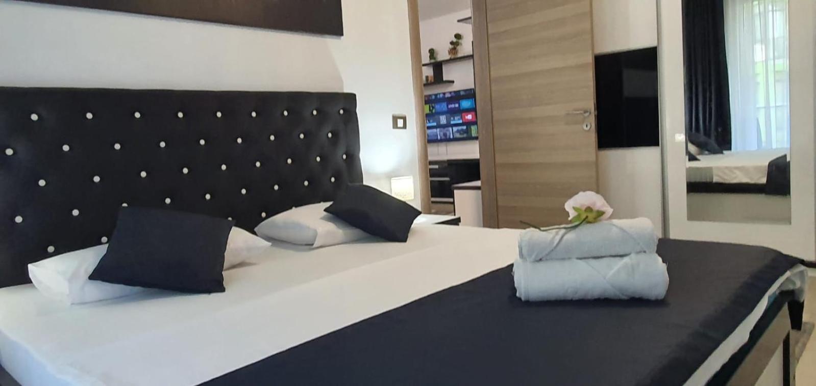 Alezzi Luxury Apartment Spa Resort Piscina Incalzita Sauna Parking Năvodari Екстериор снимка